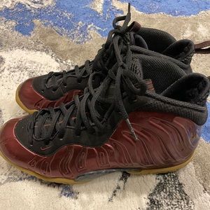 Air Foamposite maroon fashion shoe